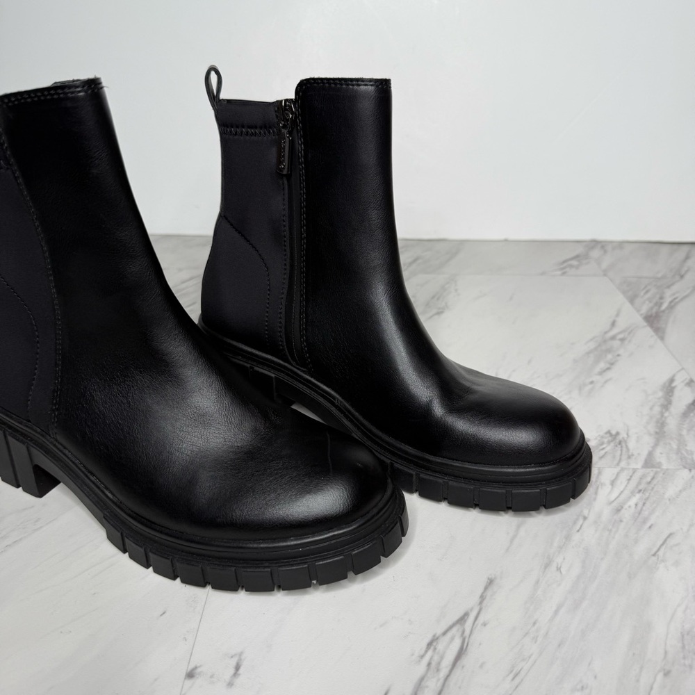 Blondo Prestly Black Leather Bootie 7 1/2 M - Picture 10 of 14